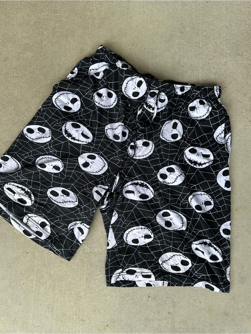 Disney Black & White Nightmare Before Christmas Jack Skellington Print Shorts M
